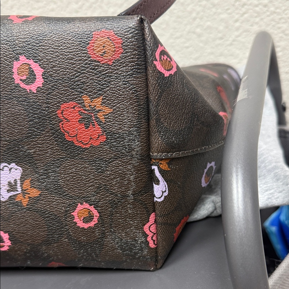 Coach Brown Floral Tote Bag - Picture 15 of 15
